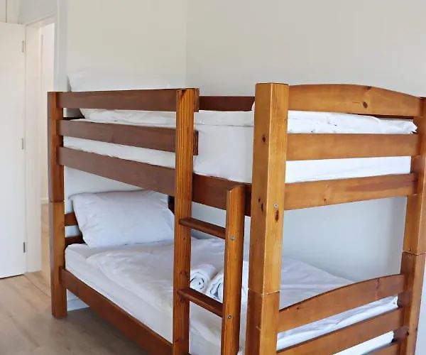 וילה Vivenda Geminada Com Piscina A 10 Minutos A Pe Da Praia, By Qozzy פורטימאו